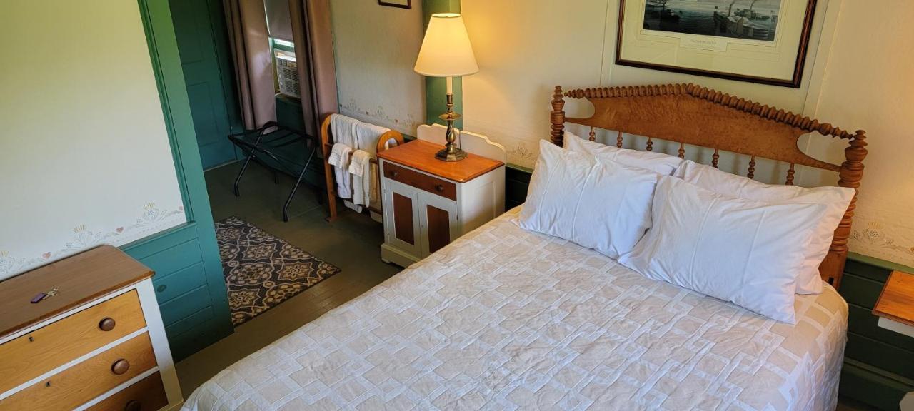 Hawks House Inn Walpole Esterno foto